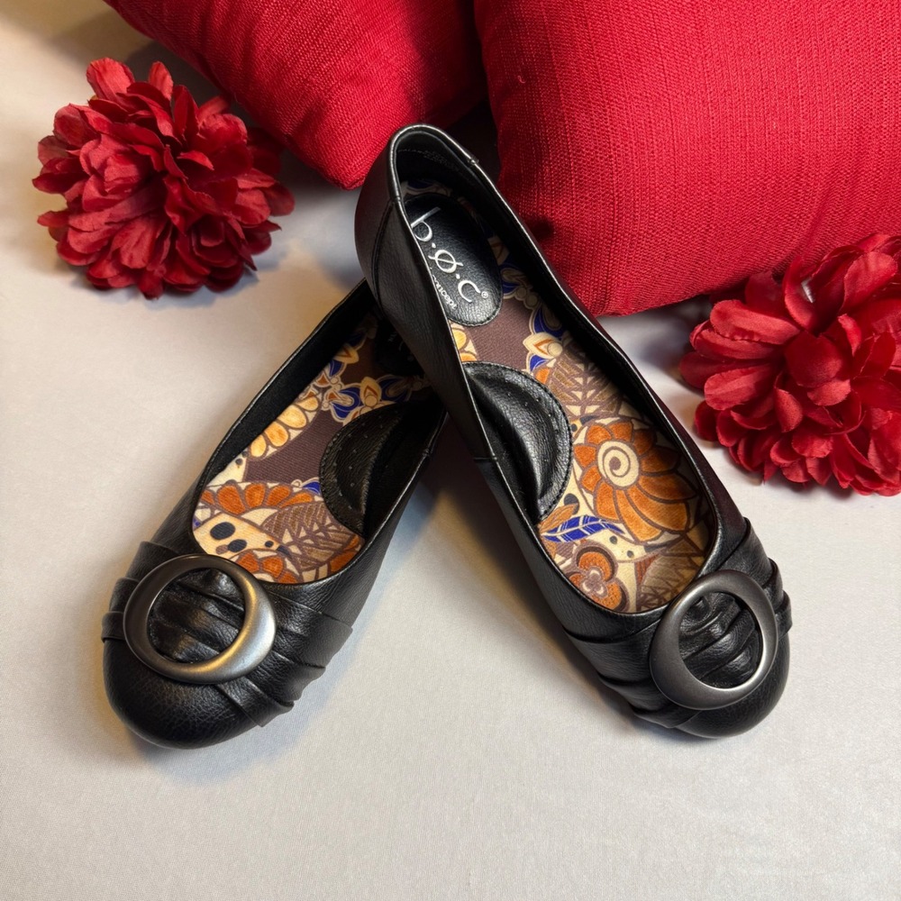 b.o.c. Born Concept Womens Black Ballet Flats Buckle Detail Size 7M C38503